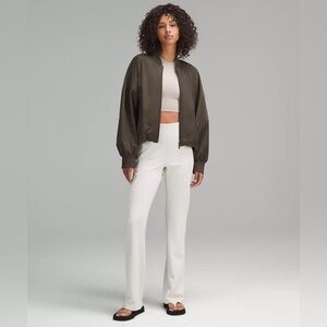 Lululemon Ribbed Softstreme Flared Pant in Bone Size 6